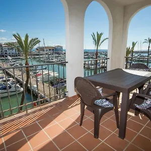 https://marina-real-124.es-andalucia.com